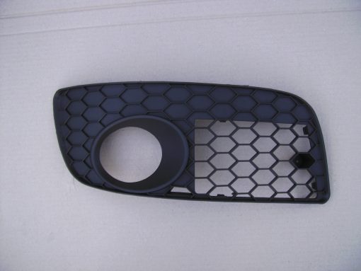 VW Golf MK5 2004-2008 New Front Bumper Corner Grille GTi RH