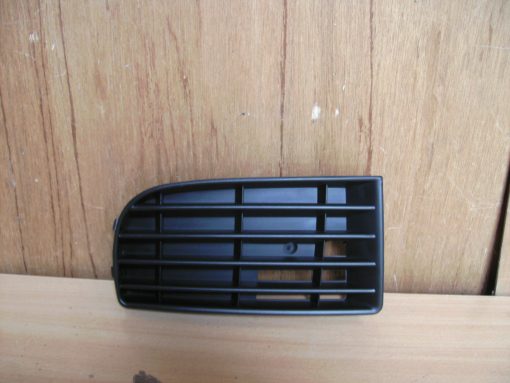 VW Golf MK5 2004-2008 New Front Bumper Corner Grille RH