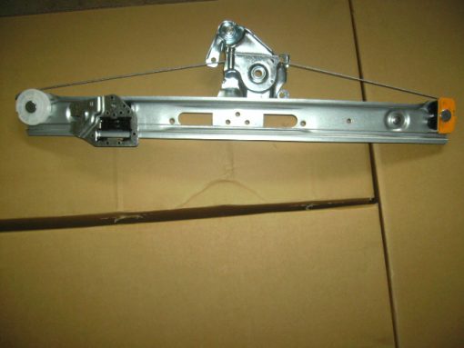 BMW E46 1998-05 NEW Electric Rear Window Regulator RH Saloon/Est