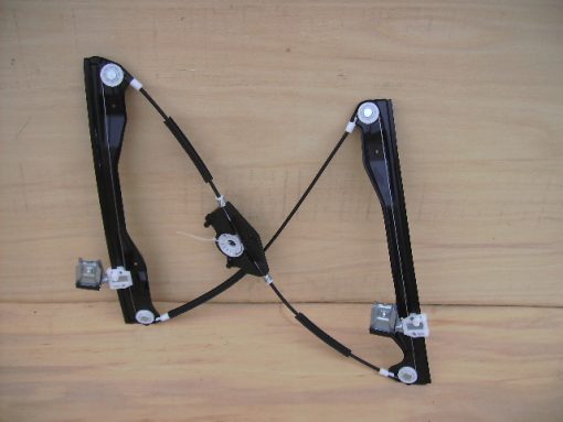 Skoda Fabia 1999-2005 NEW Front Electric Window Regulator RH