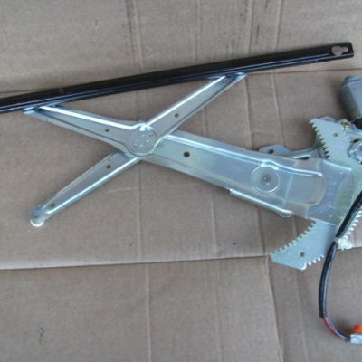 Honda CRV 1997-01 NEW Frt Window Regulator + Motor Left Hand Dri