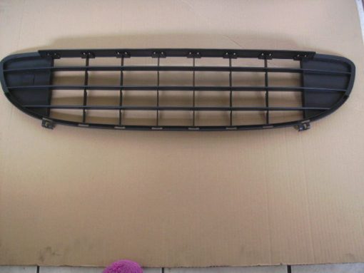 Peugeot 407 2004-2008  NEW Front Bumper Lower Centre Grille