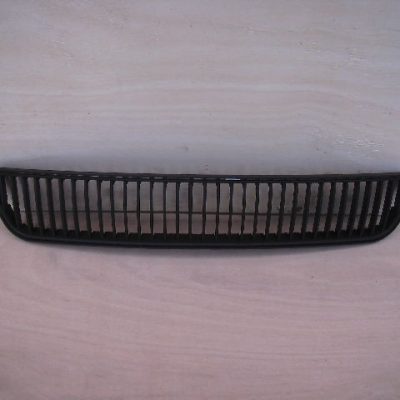 Skoda Fabia 2004-2007 NEW Bumper Centre Grille