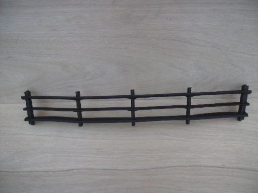 Octavia 2004-2008 NEW Front Bumper Centre Grille