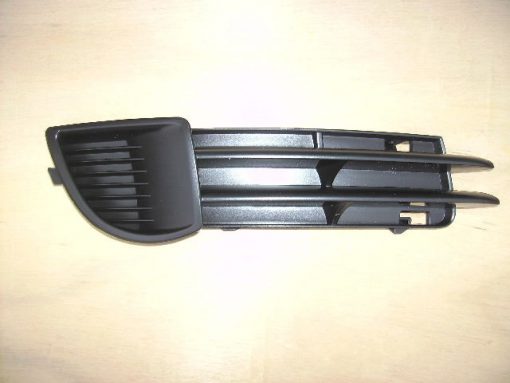 Audi A3 2004-2008 NEW Front Bumper Corner Grille RH A3/184