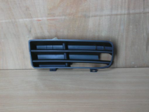 VW Bora 1998-2004 New Front Bumper Corner Grille LH vwbor1 187