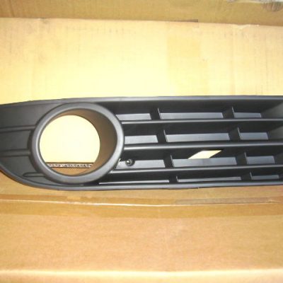 VW Polo 2005-2009 New Front Bumper Corner Grille Fog RH pol7 188