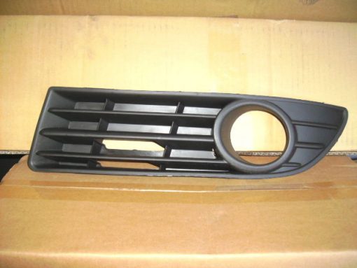 VW Polo 2005-2009 New Front Bumper Corner Grille Fog LH pol7 189