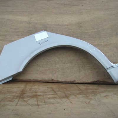 Merc E Class W210 1996-02 NEW Rear Wheel Arch RH   w210 506