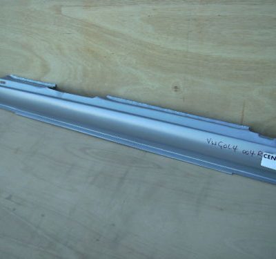 VW Golf MK4 1997-2003 New Full Sill  RH 4 Door 004