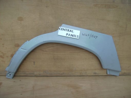 Mercedes 200/300 W124 1985-1995 NEW Rear Wheel Arch LH