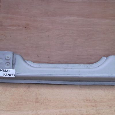 Renault Trafic 2001-2014 NEW Doorstep Sill RH 054r